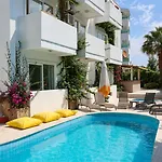 Otel Contess By Faros