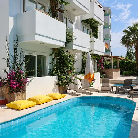 Otel Contess By Faros