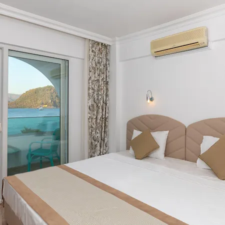 Contess By Faros Otel 3*
