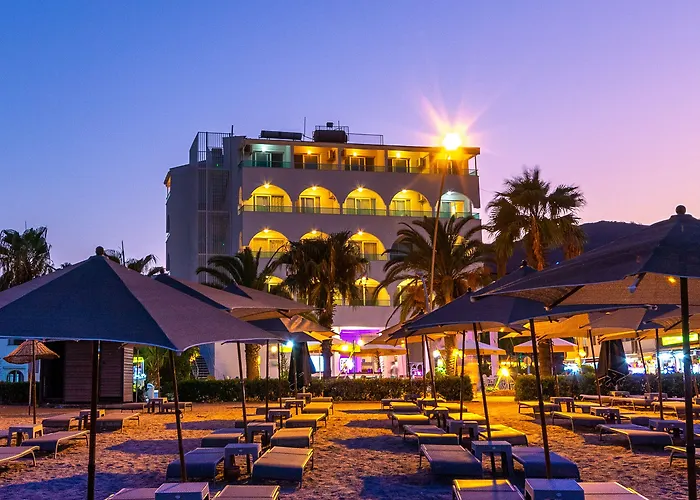 Contess By Faros Hotel 3*